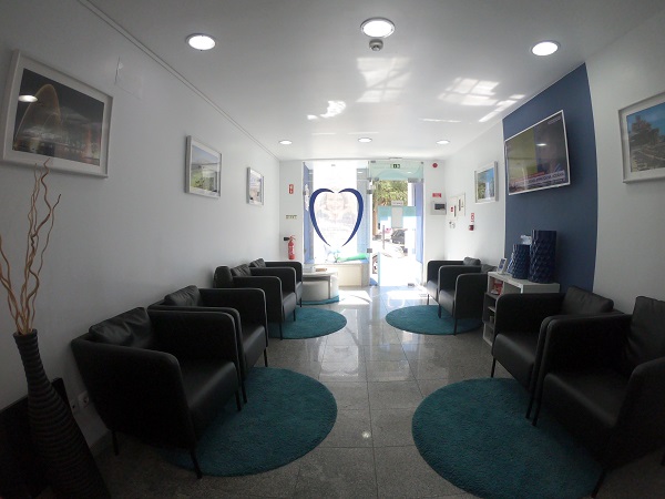 /fileuploads/A clinica/Instalações/_Orthoclinic Lisboa- Receção.jpg